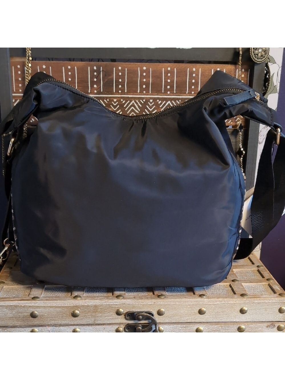 Adrienne Vittadini Black Multi-Pocket Hobo Bag W / Zippered Bag Charm - Picture 6 of 9